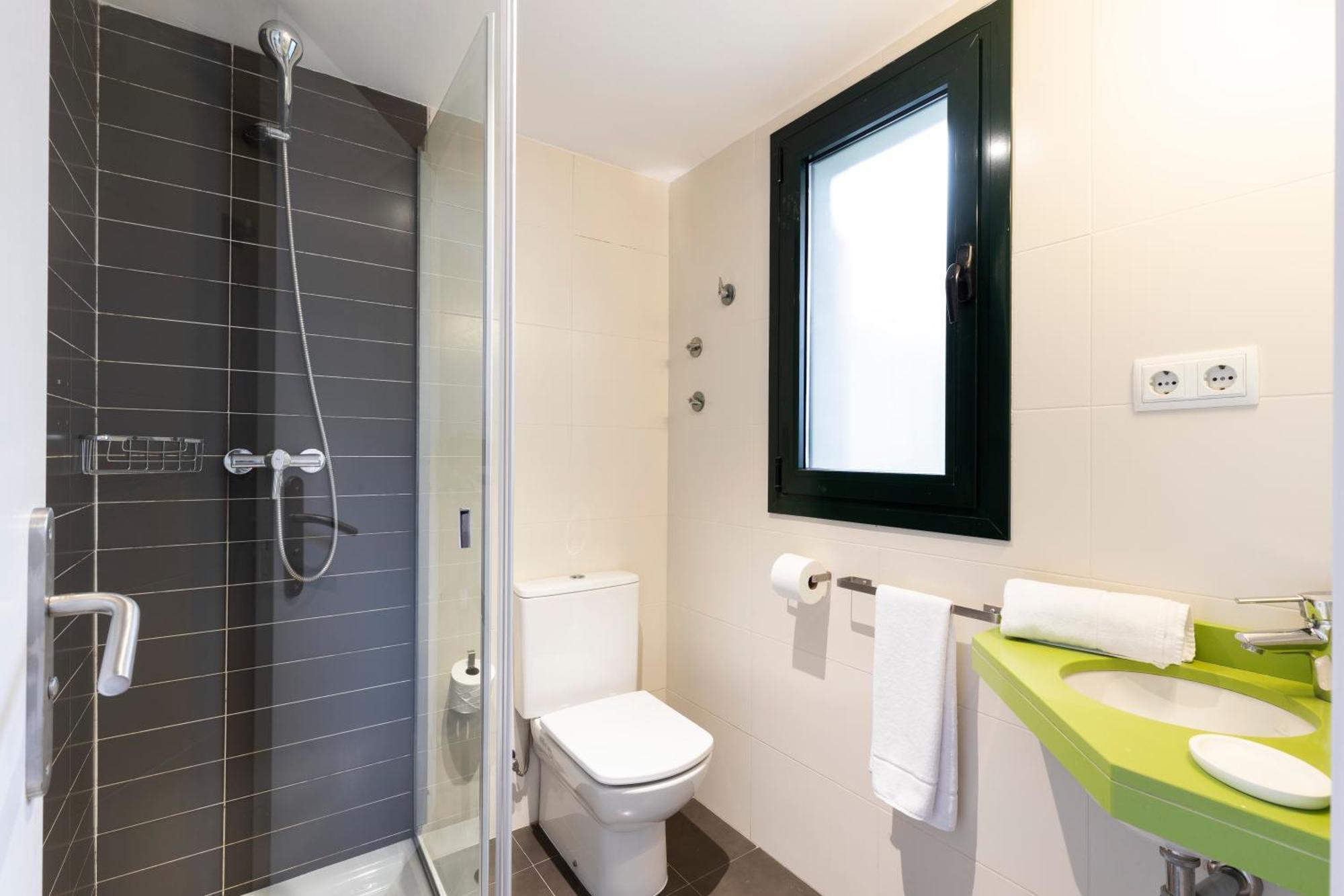 Aspasios Verdi Apartment *